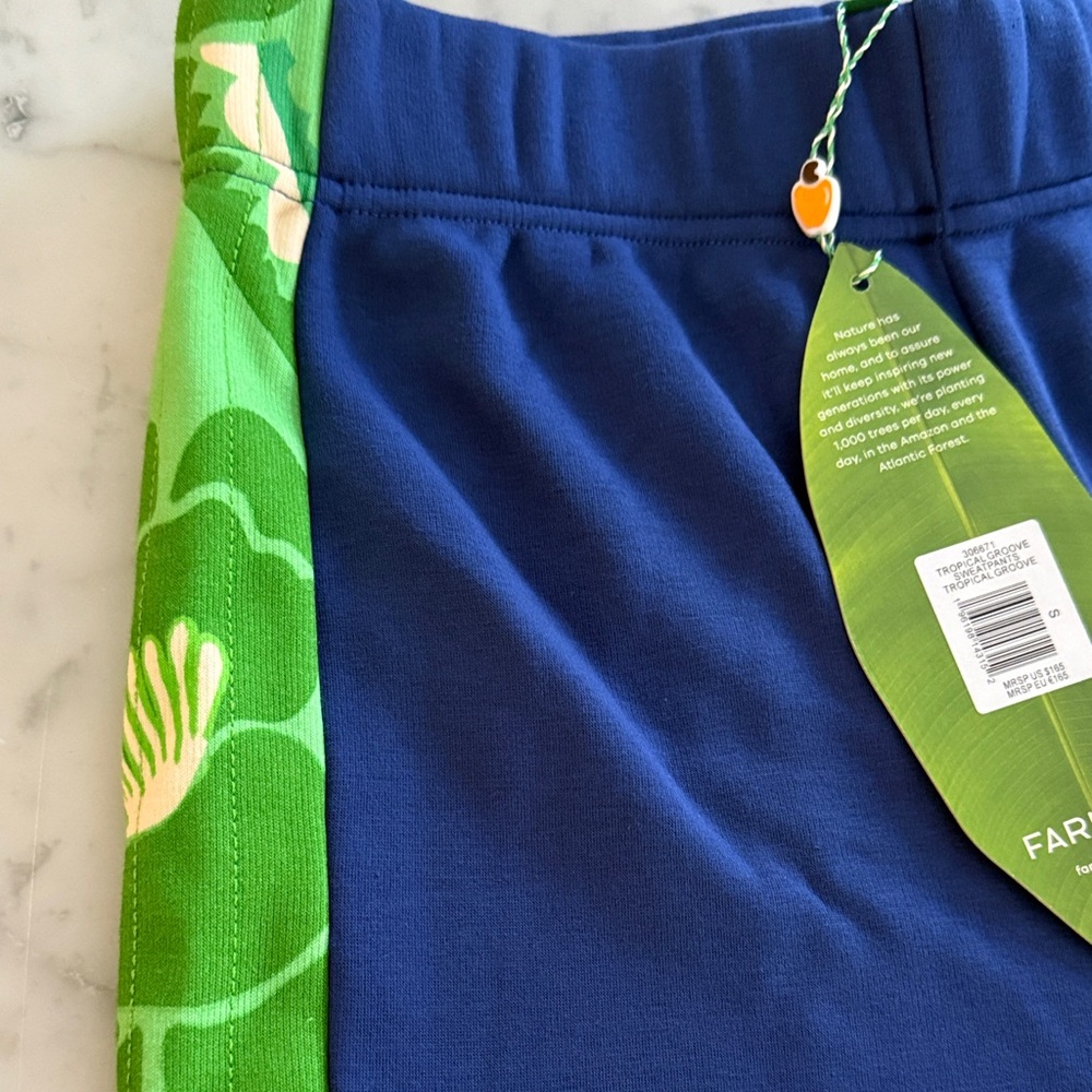 Farm Rio Tropical Groove Flare Leg Track Pants Sweatpants - Picture 3 of 16